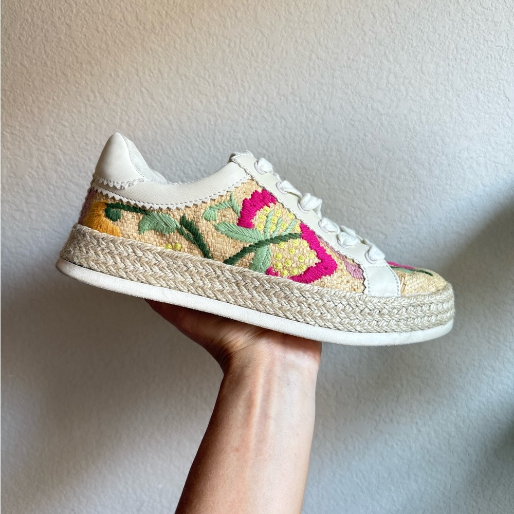 Dolce Vita Azalia Sneaker Floral